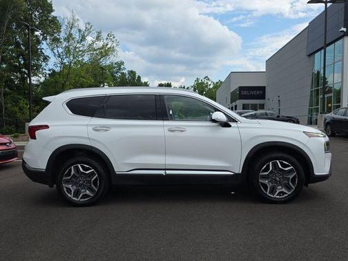 Quartz White 2022 Hyundai SANTA FE HEV Limited