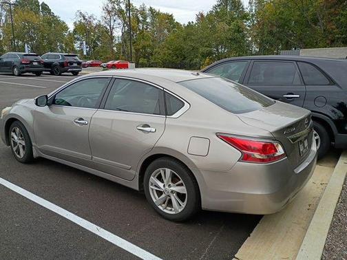 2014 Nissan Altima 2.5 SV