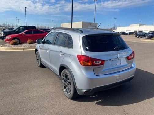 2016 Mitsubishi Outlander Sport 2.4 SEL