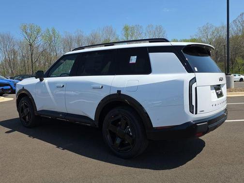 Glacial White Pearl 2027 Kia Telluride SX