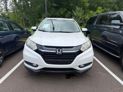 White 2016 Honda HR-V EX-L w/Navigation