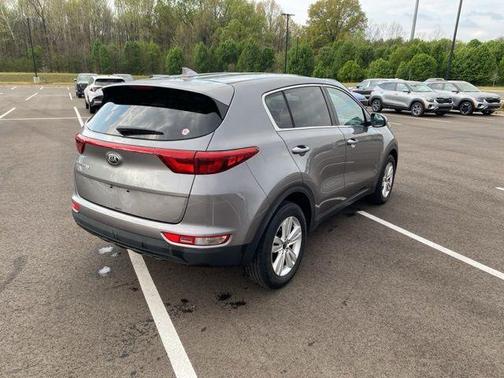 Mineral Silver 2019 Kia Sportage LX