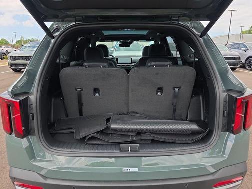 Green 2026 Kia Sorento Hybrid X-LINE SX PRESTIGE
