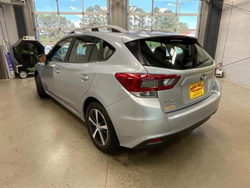 2023 Subaru Impreza Premium