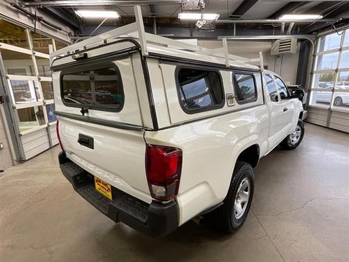 2022 Toyota Tacoma SR5