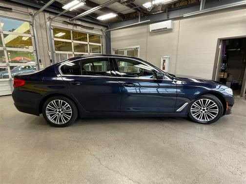 2019 BMW 530 xDrive