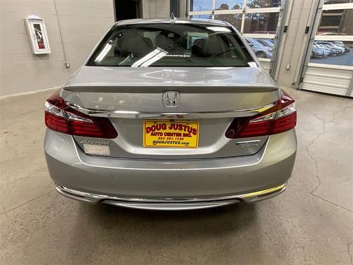 2017 Honda Accord Hybrid Touring