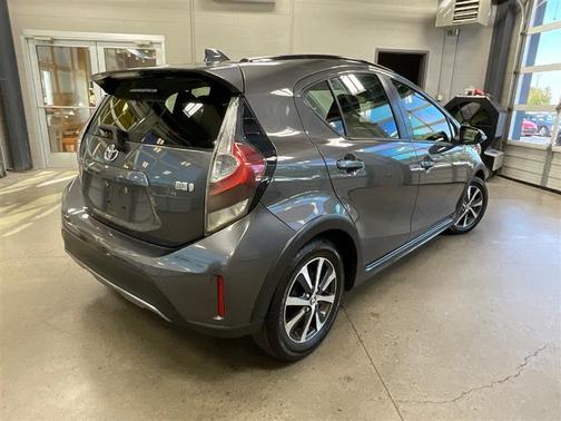 2018 Toyota Prius c Two