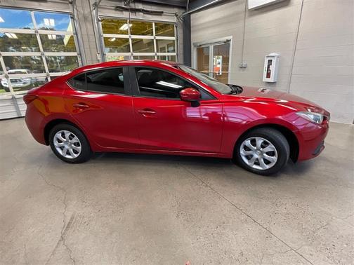 2014 Mazda Mazda3 i Sport