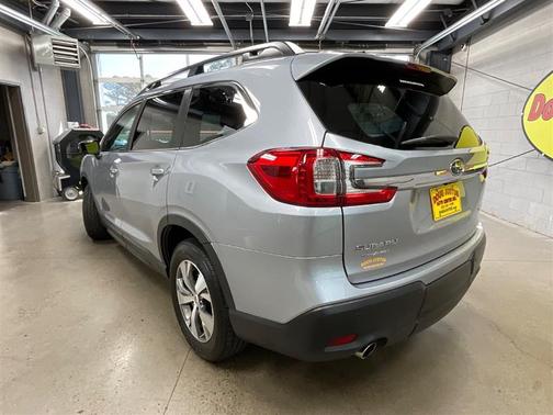 2023 Subaru Ascent Premium 7-Passenger