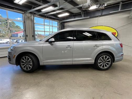 2017 Audi Q7 3.0T Premium