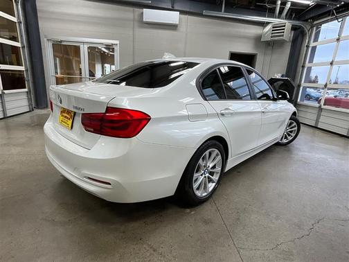 2018 BMW 320 i