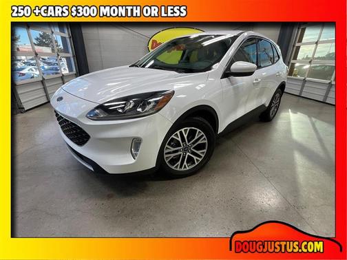 2022 Ford Escape SEL