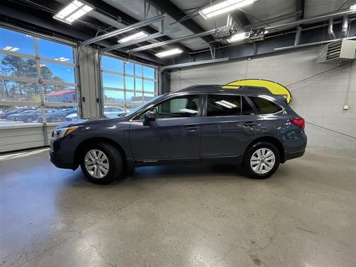 Gray 2017 Subaru Outback 2.5i Premium