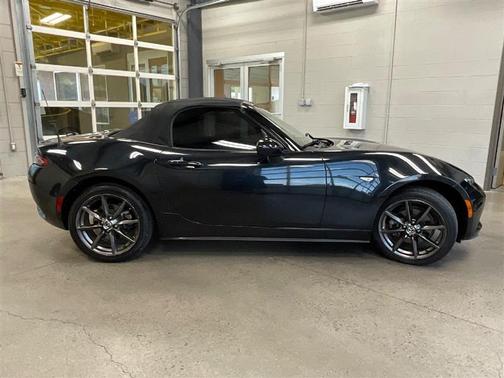 2016 Mazda MX-5 Miata Grand Touring