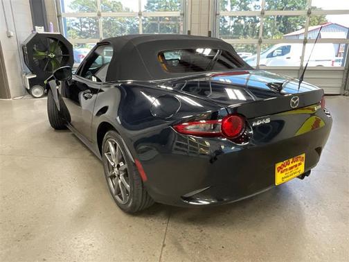 2016 Mazda MX-5 Miata Grand Touring