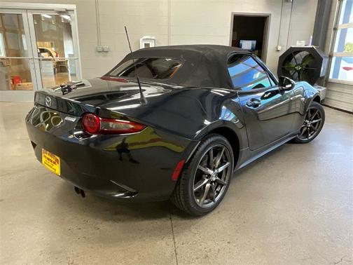 2016 Mazda MX-5 Miata Grand Touring