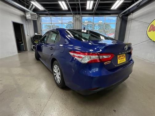 2018 Toyota Camry Hybrid HYBRID