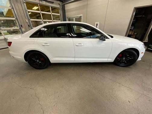 2017 Audi A4 2.0T Premium