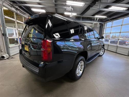 2020 Chevrolet Suburban LT