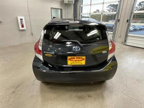 2016 Toyota Prius c Two