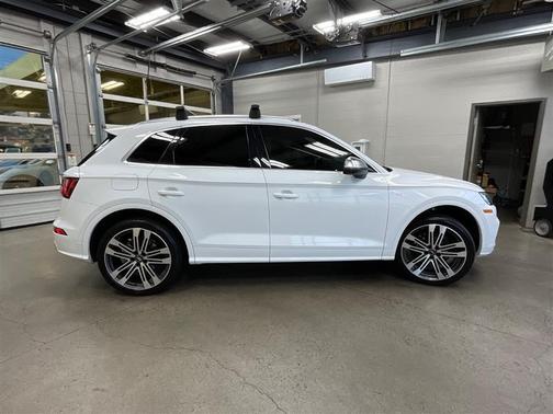 2018 Audi SQ5 3.0T Premium Plus