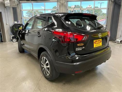 2018 Nissan Rogue Sport S