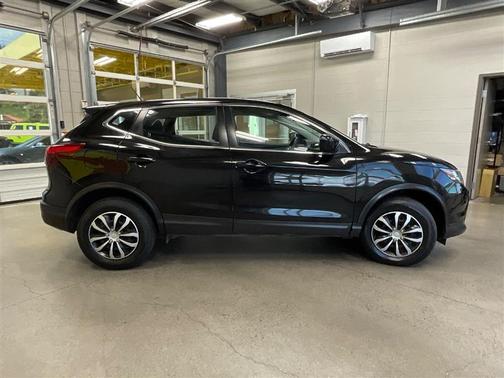 2018 Nissan Rogue Sport S