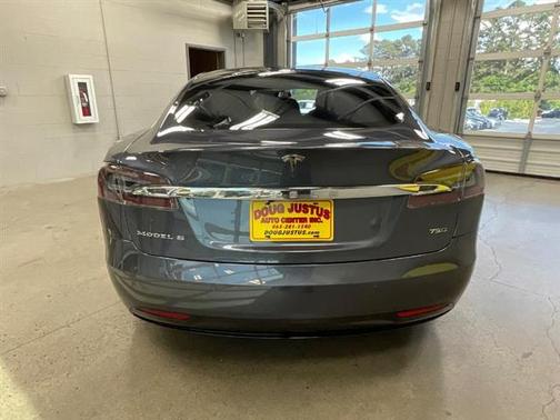 2017 Tesla Model S 60D