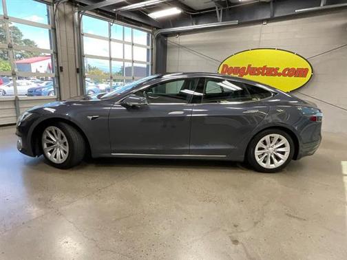2017 Tesla Model S 60D