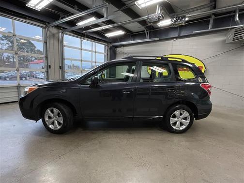 2016 Subaru Forester 2.5i