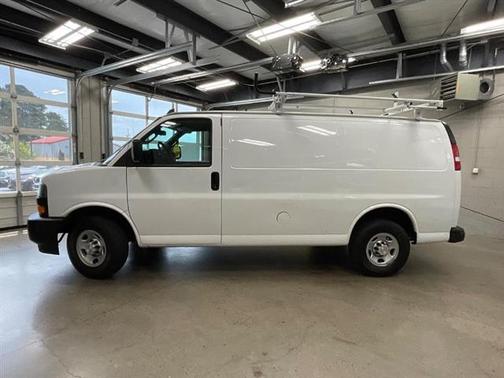 2020 Chevrolet Express 2500 RWD 2500 Regular Wheelbase WT