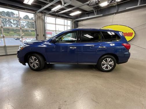 Caspian Blue Metallic 2019 Nissan Pathfinder SV