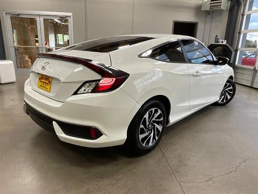 2017 Honda Civic LX-P