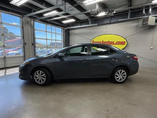 Gray 2019 Toyota Corolla LE