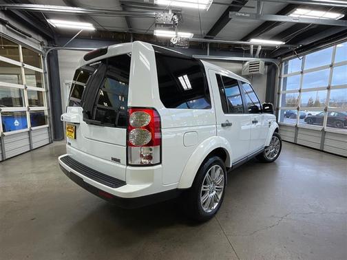 2011 Land Rover LR4 Base