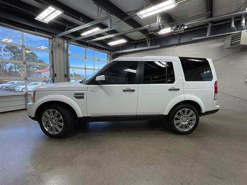 2011 Land Rover LR4 Base