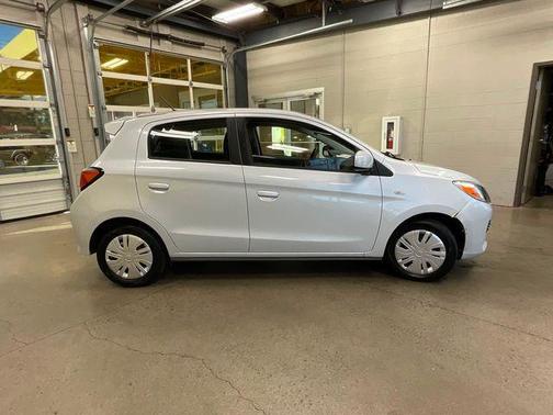 2021 Mitsubishi Mirage ES