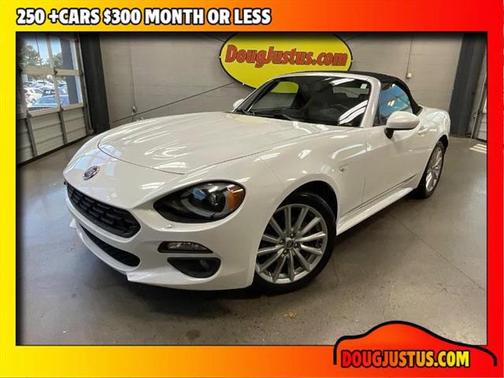 2017 FIAT 124 Spider Base