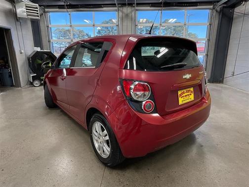 2012 Chevrolet Sonic 2LT