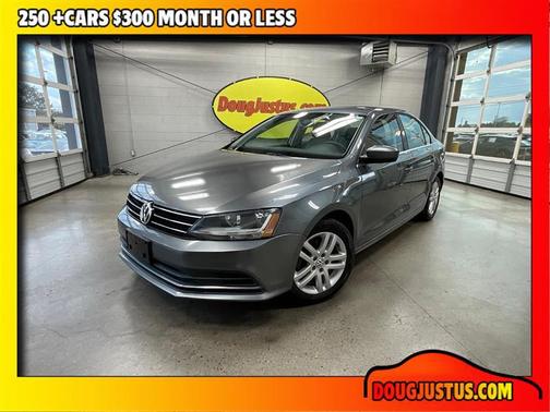 Platinum Gray Metallic 2017 Volkswagen Jetta 1.4T S