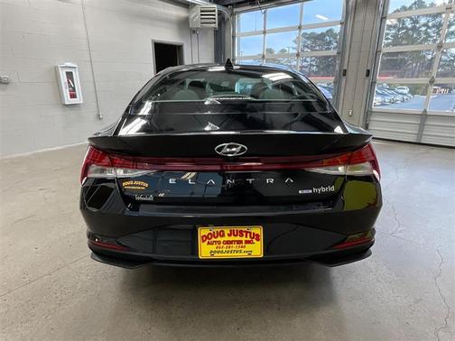 2022 Hyundai ELANTRA HEV Blue