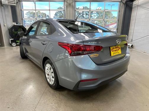 2020 Hyundai Accent SE