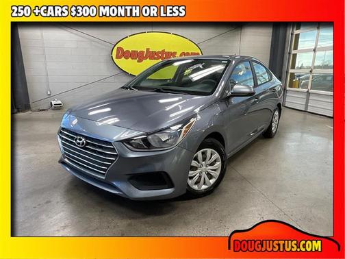 2020 Hyundai Accent SE