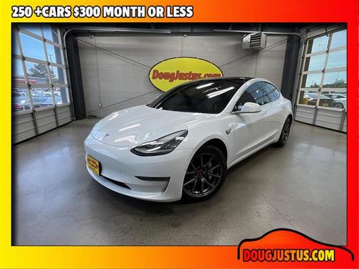 Pearl White Multi-Coat 2020 Tesla Model 3 Long Range