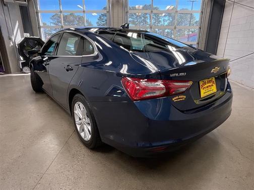 2020 Chevrolet Malibu FWD LT