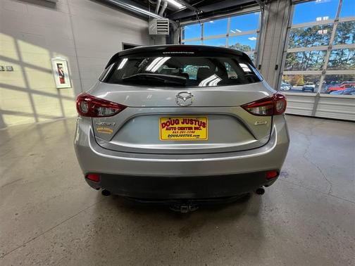 2015 Mazda Mazda3 i Sport