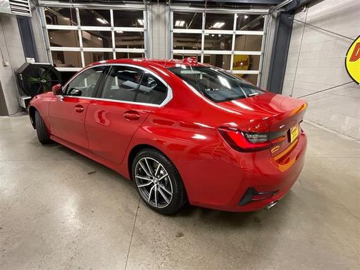 2019 BMW 330 xDrive