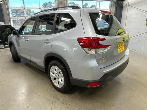 2021 Subaru Forester Base