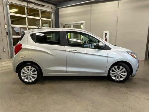 2017 Chevrolet Spark 1LT